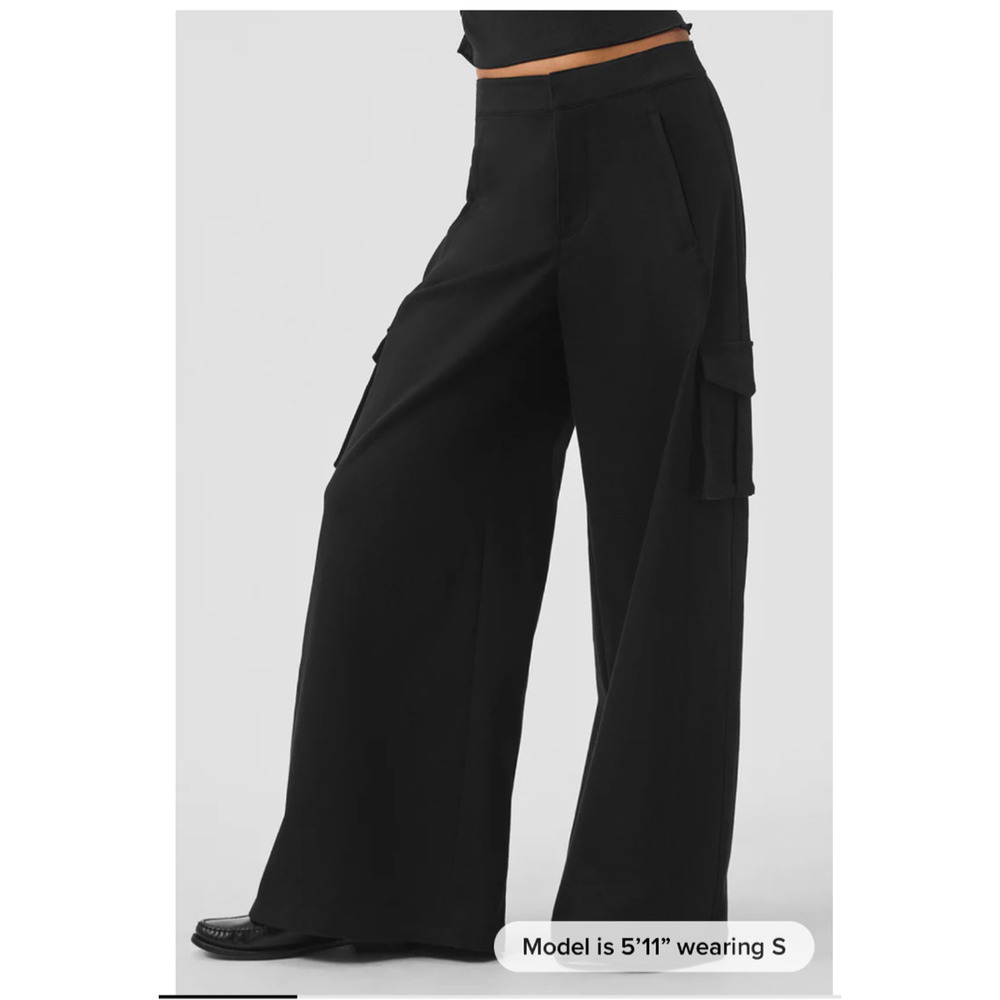 NWT ALO YOGA H/W Show Off Wide Leg Large Cargo Trouser Pants Black Hipster